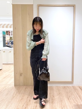 「DISCOAT（ディスコート）のアイテム（サロペット/オーバーオール）」を使った、erina♡さん（レディース・155cm）の春コーディネート
