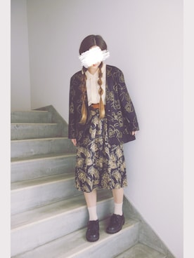 「レトロ」｜「アイテム（ノーカラージャケット）」を使った、Yotchさん（レディース・163cm）の春コーディネート