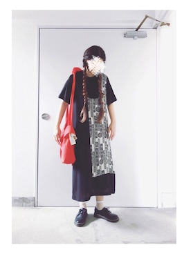 「古着女子」｜「アイテム（ジャンパースカート）」を使った、Yotchさん（レディース・163cm）の春コーディネート