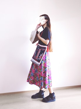 「フラワープリント」｜Yotchさん（レディース・163cm）の春コーディネート