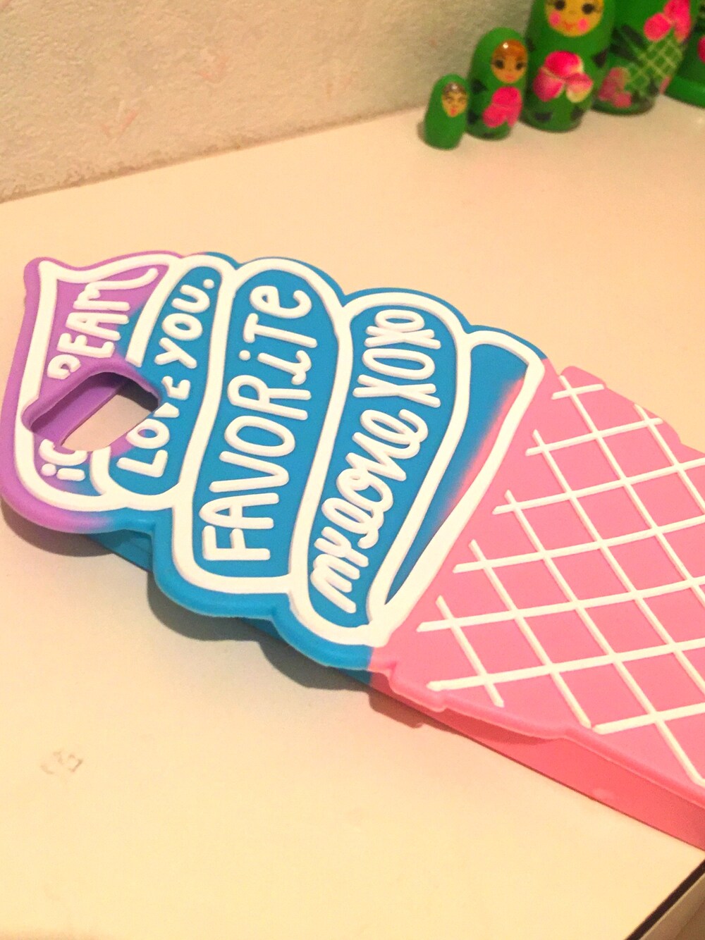 「DAISO、スマホケース、ソフトクリーム」｜「DAISOのアイテム（スマホケース/カバー、ブルー系）」を使った、COCOさん（レディース・159cm）の夏コーディネートの1枚目の写真