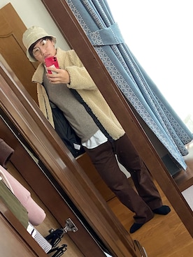 「OSHKOSH（オシュコシュ）のアイテム（パンツ）」を使った、Tsukyaさん（メンズ・172cm）の冬コーディネート