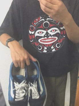 「インパクトTシャツ」｜希さん（メンズ・170cm）の秋コーディネート