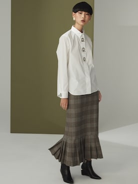 「CIROI（シロイ）のアイテム」を使った、CIROIさん（レディース・170cm）の秋コーディネート