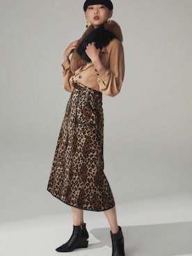 「アイテム（トップス、ベージュ系）」を使った、CIROIさん（レディース・170cm）の秋コーディネート