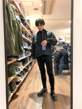 「メンズライク」｜「アイテム（その他アウター）」を使った、Right-on  よしきさん（メンズ・175cm）の冬コーディネート