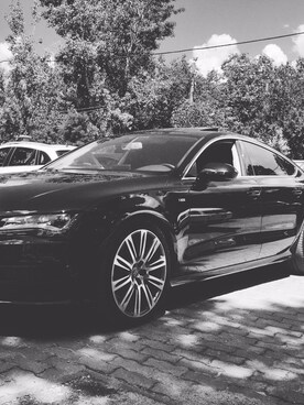 sara gecziさんのコーディネート