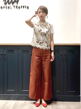 「アイテム（パンプス、オレンジ系）」を使った、yumiさん（レディース・155cm）の夏コーディネート