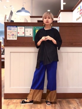 「UN3D.（アンスリード）のファブリックミックストップス（Tシャツ/カットソー、ブラック系）」を使った、yumiさん（レディース・155cm）の夏コーディネート