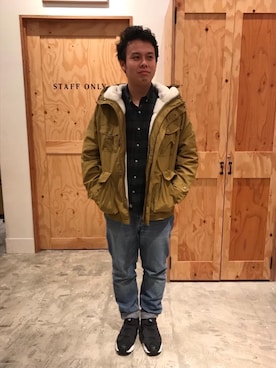 「coenスタッフスタイリング」｜「アイテム（マウンテンパーカー）」を使った、パンチのかわさきさん（メンズ・173cm）の秋コーディネート