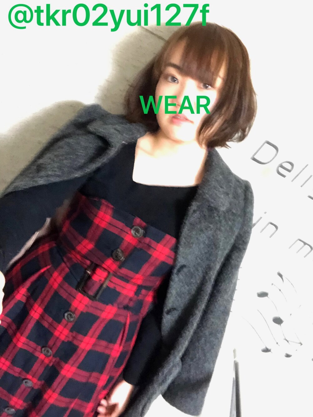 「吉岡里帆、COCO DEAL、MERCURYDUO(MERCURYDUO)、マーキュリーデュオ(MERCURYDUO)、PINK HOUSE、チェックワンピース、チェック、赤、ニット」｜「MERCURYDUOのアシメネックニット（ニット/セーター、ブラック系）」を使った、WEARのりっきゅん＠いけしお🦋✨さん（レディース・150cm）の春コーディネートの1枚目の写真