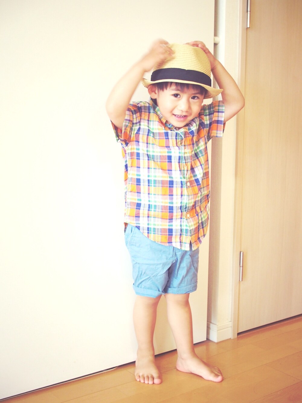 「3歳、3歳男の子、ラルフローレン、Ralph Lauren、H&M、むぎわら帽子、おとこのこ、おとこのこスタイル、男の子コーデ」｜「RALPH LAURENのアイテム（シャツ/ブラウス、オレンジ系）」を使った、sakuさん（キッズ・90cm）の夏コーディネートの1枚目の写真