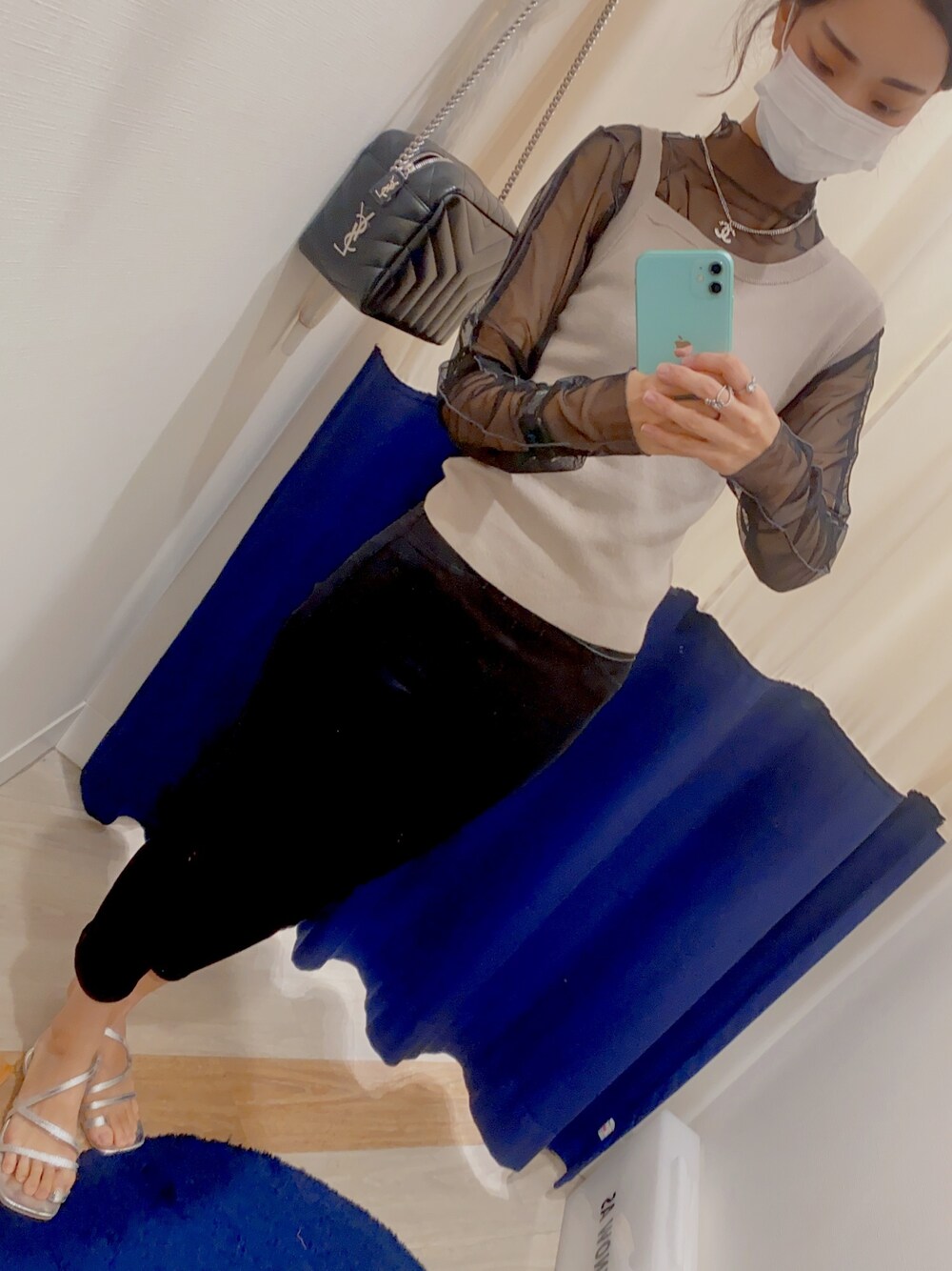 「chanel、オトナカジュアル」｜「UNIQLOのアイテム（スウェットパンツ、ブラック系）」を使った、jiaさん（レディース・160cm）の夏コーディネートの1枚目の写真