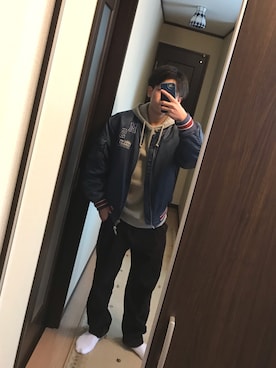「Gerry Cosbyのアイテム（スタジャン、ブルー系）」を使った、dare_sk8さん（メンズ）の冬コーディネート