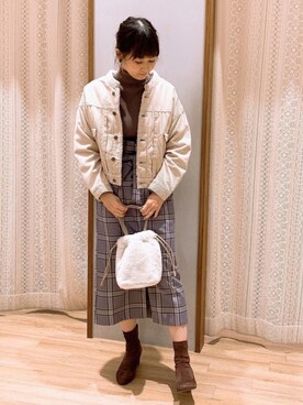 「earth music&ecology（アースミュージックアンドエコロジー）のCOTTON USAコーデュロイ（裏ボアブルゾン）＊（ブルゾン）」を使った、satomikamoさん（レディース・162cm）の冬コーディネート