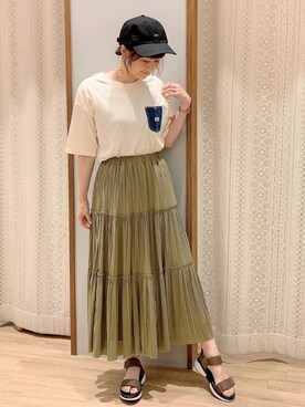 「Lee（リー）のアイテム（Tシャツ/カットソー）」を使った、satomikamoさん（レディース・162cm）の春コーディネート