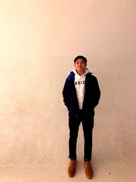 「B-SIDE（ビーサイド）のアイテム」を使った、Coreyさん（メンズ・173cm）の冬コーディネート
