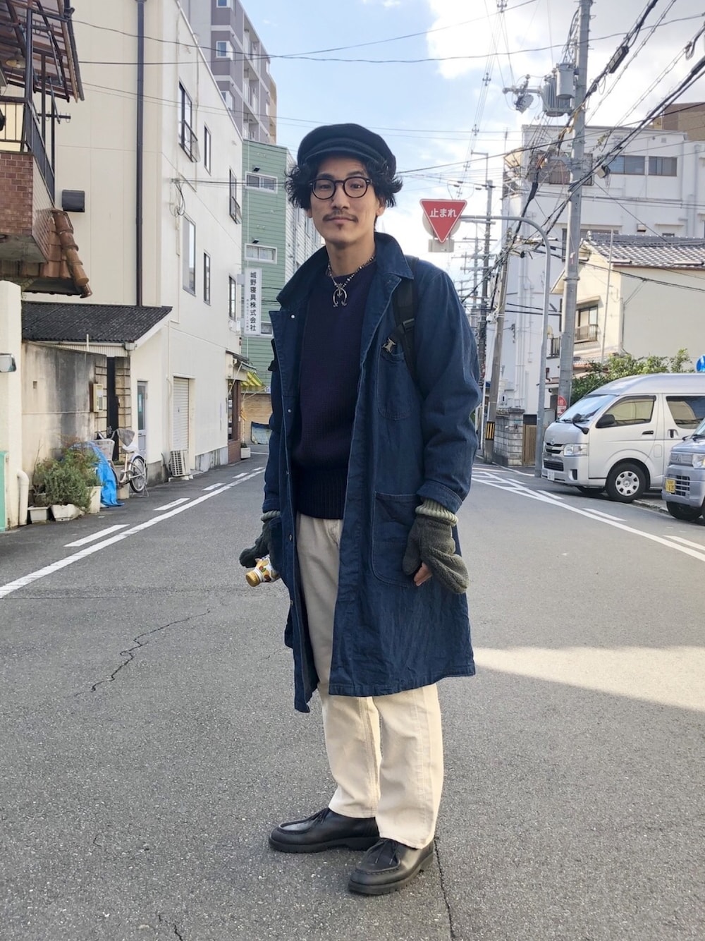 Leeのカバーオールを使った「コーデュロイ」の人気ファッション