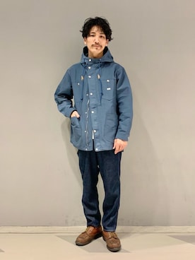 「Lee（リー）のアイテム（マウンテンパーカー）」を使った、164164さん（メンズ・170cm）の春コーディネート