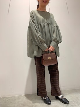 「ビットローファー」｜「アイテム（パンプス）」を使った、ゆなすんさん（レディース・158cm）の秋コーディネート