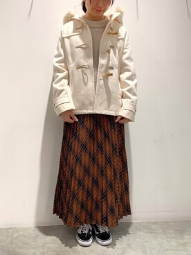 「アイテム（その他アウター、ホワイト系）」を使った、ゆなすんさん（レディース・158cm）の冬コーディネート