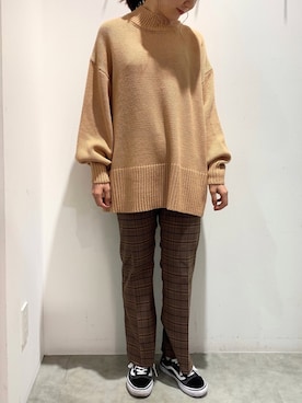 「ストレートパンツ」｜「アイテム（その他）」を使った、ゆなすんさん（レディース・158cm）の冬コーディネート