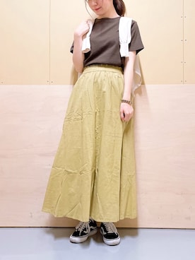 「無地党」｜ゆなすんさん（レディース・158cm）の春コーディネート