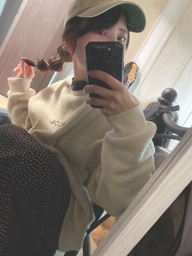 「KANGOL（カンゴール）のアイテム（ニット/セーター、ホワイト系）」を使った、RIOさん（レディース・157cm）の冬コーディネート