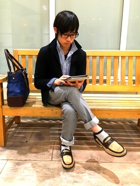 「アイテム（スマホグッズ、シルバー系）」を使った、イオンモール鹿児島 ハイダウェイニコルさん（メンズ・165cm）の春コーディネート