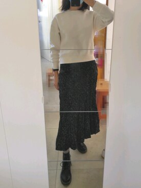 「UNIQLO（ユニクロ）のアイテム（パーカー、ホワイト系）」を使った、azou1900さん（レディース・170cm）の秋コーディネート
