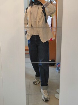 「UNIQLO（ユニクロ）のアイテム（デニムパンツ、ブルー系）」を使った、azou1900さん（レディース・170cm）の冬コーディネート