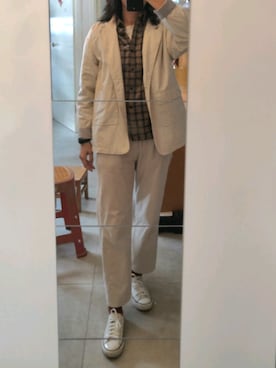 「奶兔星球のアイテム（テーラードジャケット、ホワイト系）」を使った、azou1900さん（レディース・170cm）の冬コーディネート