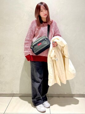 「Manhattan Portage」｜「アイテム（財布/小物）」を使った、Manhattan Portage Staffさん（レディース・150cm）の冬コーディネート