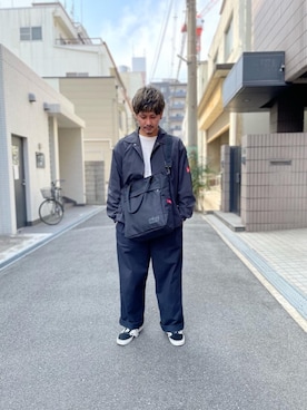 「通学スタイル」｜「アイテム（ライダースジャケット）」を使った、Manhattan Portage Staffさん（メンズ・174cm）の春コーディネート