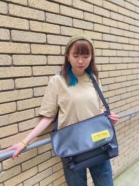 「通学スタイル」｜「アイテム（メッセンジャーバッグ）」を使った、Manhattan Portage Staffさん（レディース・155cm）の夏コーディネート