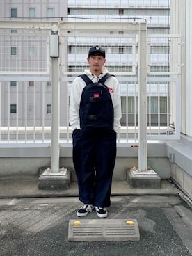 「通学スタイル」｜「アイテム（パーカー）」を使った、Manhattan Portage Staffさん（メンズ・174cm）の秋コーディネート