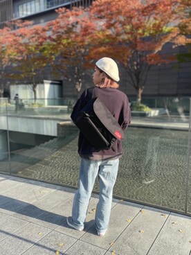 「ハンチング」｜「アイテム（メッセンジャーバッグ）」を使った、Manhattan Portage Staffさん（レディース・163cm）の秋コーディネート
