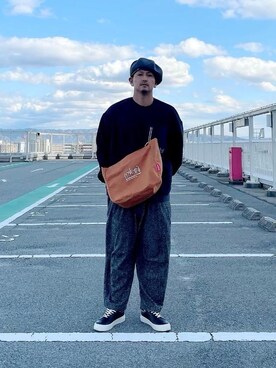 「アパレル」｜「アイテム（その他トップス）」を使った、Manhattan Portage Staffさん（メンズ・174cm）の冬コーディネート