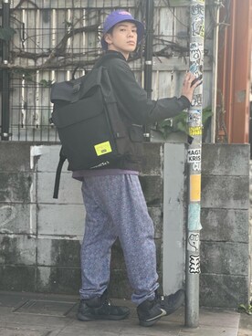 「通学スタイル」｜「アイテム（ナイロンジャケット）」を使った、Manhattan Portage Staffさん（メンズ・172cm）の冬コーディネート