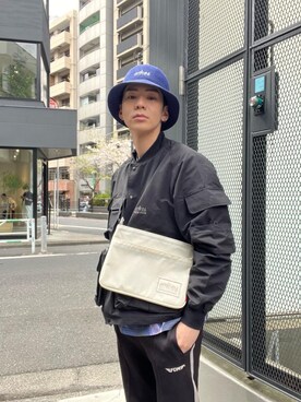 「ハット」｜「アイテム（ナイロンジャケット）」を使った、Manhattan Portage Staffさん（メンズ・172cm）の春コーディネート