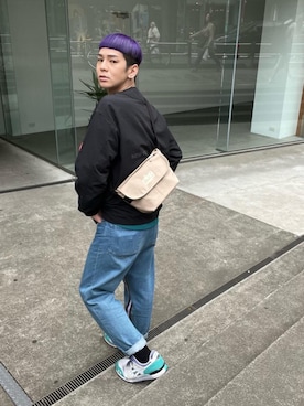 「でにむ」｜「アイテム（ナイロンジャケット）」を使った、Manhattan Portage Staffさん（メンズ・172cm）の春コーディネート