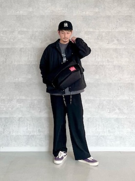 「通学スタイル」｜「アイテム（メッセンジャーバッグ）」を使った、Manhattan Portage Staffさん（メンズ・174cm）の秋コーディネート