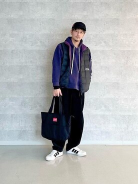 「通学スタイル」｜「アイテム（ダウンベスト）」を使った、Manhattan Portage Staffさん（メンズ・174cm）の冬コーディネート