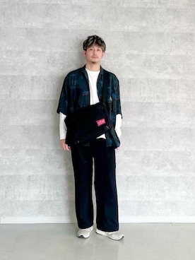 「通学スタイル」｜「アイテム（シャツ/ブラウス）」を使った、Manhattan Portage Staffさん（メンズ・174cm）の春コーディネート