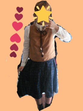 「FOREVER 21（フォーエバー トゥエンティーワン）のアイテム（ベスト、ブラウン系）」を使った、KobeHepさん（レディース・157cm）の秋コーディネート
