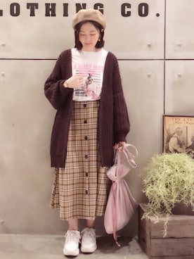 「グラフィックＴ」｜「アイテム（ハンチング/ベレー帽）」を使った、tingtingさん（レディース・153cm）の冬コーディネート