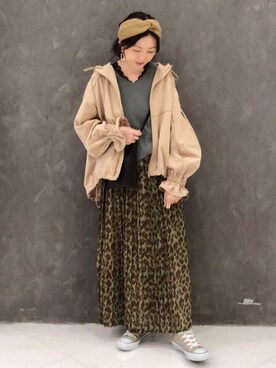 「やっぱりストリートが好き」｜「アイテム（マウンテンパーカー）」を使った、tingtingさん（レディース・153cm）の秋コーディネート
