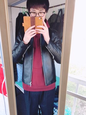 「Daniel Wellington」｜「アイテム（ライダースジャケット）」を使った、あきとさん（メンズ・175cm）の春コーディネート