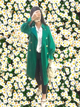 「緑」｜「アイテム（トレンチコート）」を使った、うさぎちゃんさん（レディース・173cm）の春コーディネート