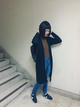 「WINTER STYLE」｜「アイテム（デニムパンツ）」を使った、Sandy Liさん（レディース・156cm）の冬コーディネート